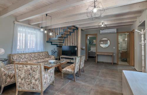 Alexandras's Mansion - Photo 53