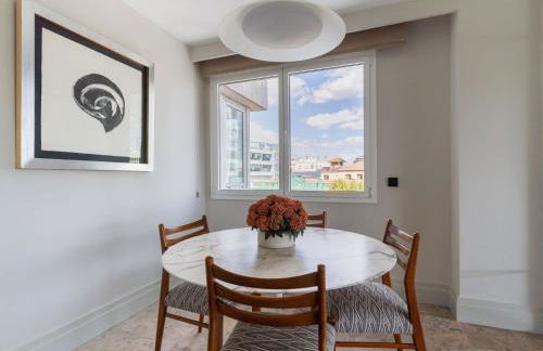 Amazing Apt with views to Colón-2Bdr 2Bths - Photo 19