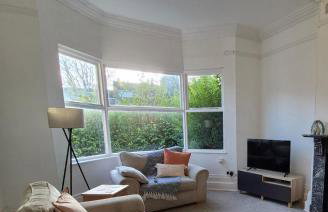 Beautiful 5-Bedroom home with Free Parking - Foto 24