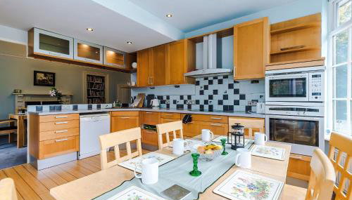 Elite 5BR Country Estate Hot Tub & Acreage - Foto 3