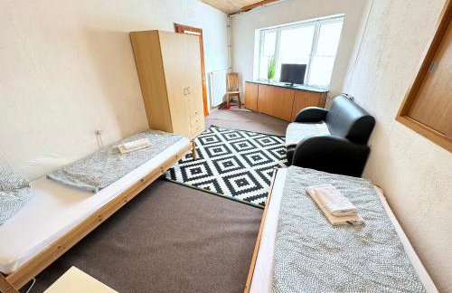 I Apartment 17 Personen - Monteurzimmer - Ferienwohnung, Großköllnbach - Foto 11