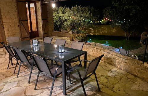 Escapade entre amis en Provence, 4 chambres, terrasse & jardin, proche Avignon - Foto 40