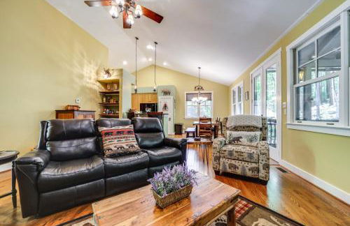 4 Mi to Lake Tuckasegee Home with Community Perks - Foto 4