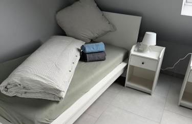 WG-Zimmer-Monteurzimmer-Ferienwohnung bis 10 Personen - Foto 13