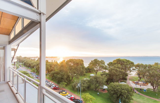 Spinnakers by Rockingham Apartments - Photo 15