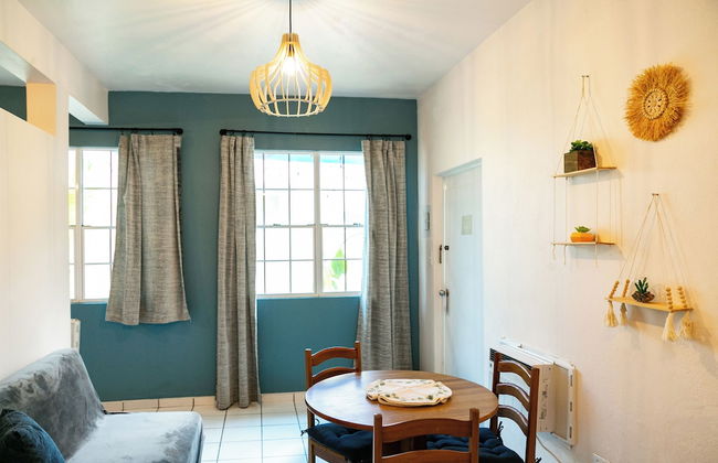 Numero Uno Beach Apartments - Photo 57