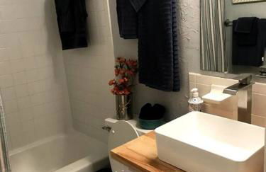 Cheerful 3 BR 2BA Home in Great Neighborhood! - Foto 30