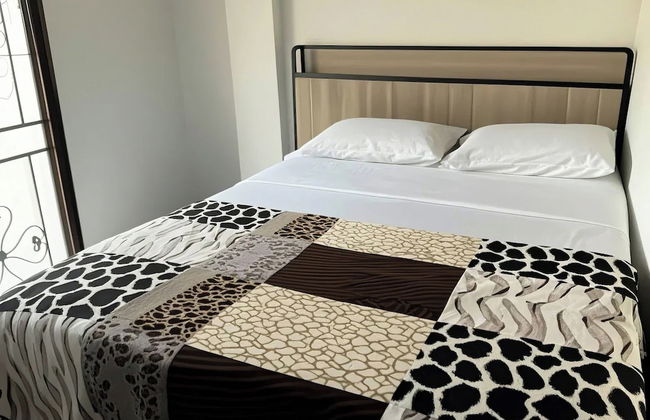 Aparta Suites Torre De Prado - Photo 24