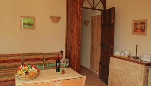 Farmhouse in Marsciano with vineyards olive groves - Foto 4