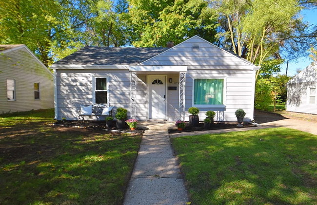 3 Blocks to Notre Dame 2 Bedroom 1 Bath Home 815 - Foto 25