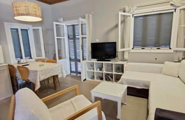 Artemis House - Photo 17