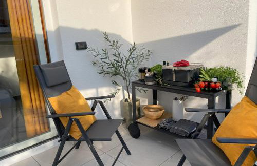 Valkane Beach Apartments - Photo 4