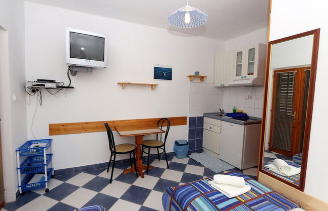 Pansion Ivan, Sućuraj - Foto 1