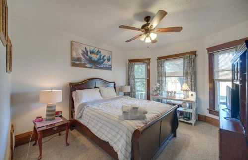 Central Akron Stay! Large Victorian Home with Yard - Foto 10