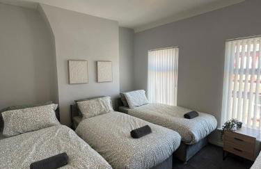 4BR Modern & Stylish, Contractors, Parking - Foto 9