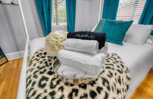 Cozy & Charming Home, Minutes to Everything! - Foto 2