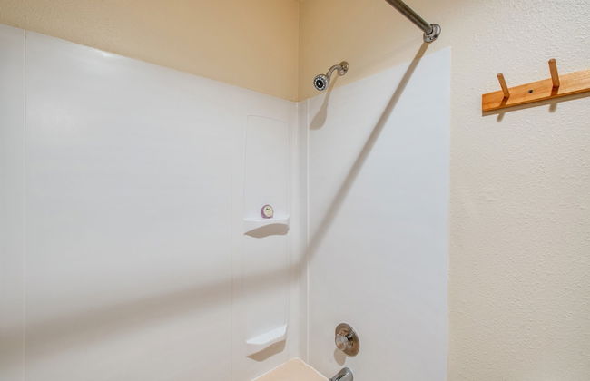 56SLL - Fireplace - Inexpensive - Kitchenette - Sleeps 4 - Foto 12