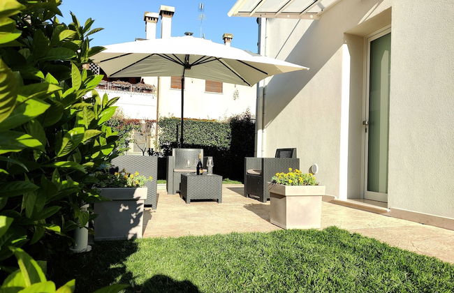 Lovely Apartment Ground Floor Nearly Eraclea sea - Photo 25