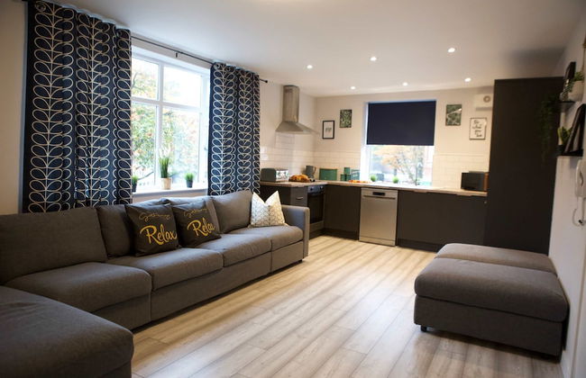 The Mancunian The Gathering Sale - Photo 30