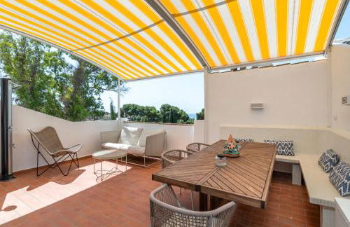 The Marbella Beach House - 4min Walk to the Sea - Photo 30