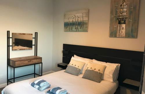 The Steamboat - A Flat with Amazing Harbour Views - Photo 12