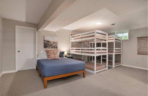 Smitten in da Mitten - 18 acres, Arcades, High Spd Web, Hot Tub, Pond! - Foto 31