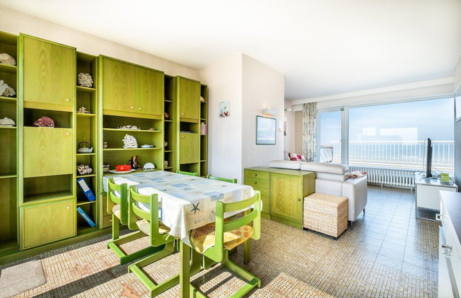 Penthouse in Seafront With Stunning Sea View - Photo 13