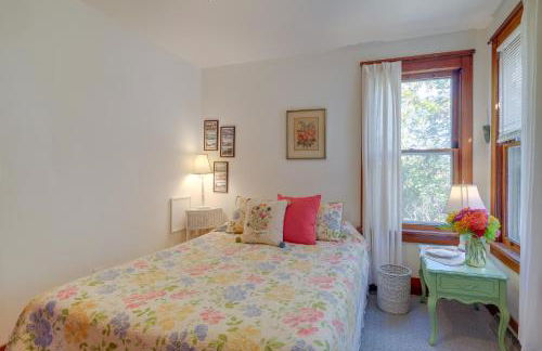 Vintage Charlevoix Home with Deck Near Round Lake! - Photo 13