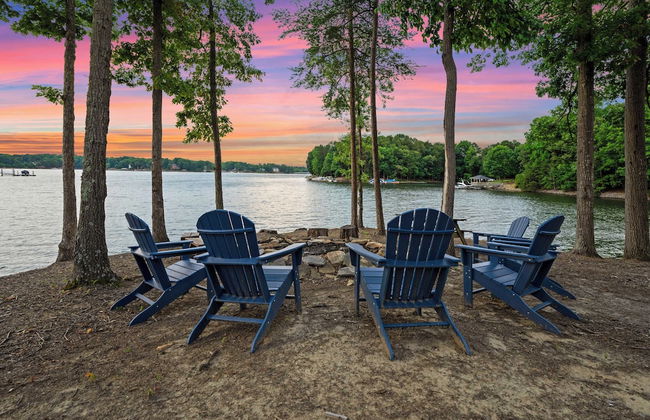 Paradise Pointe by Avantstay Lakefront + Views + Playset - Foto 8