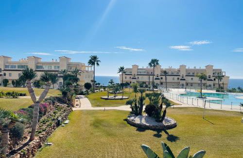 La Cala gorgeous 2 bedroom apartment with stunning gardens, pools and sea views - Photo 66