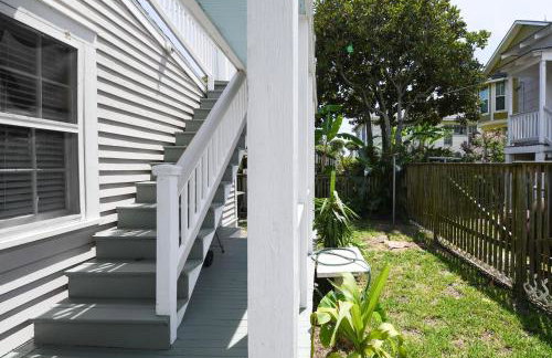 Catch A Wave 2 Blocks to the Beach Two-Story With Porch - Foto 20
