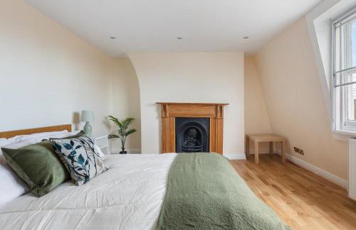 Parea Living - Spacious 4 Story House, Families, Big Groups - Foto 22