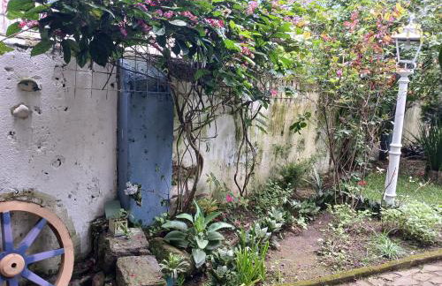 Muito espaço e natureza no meio da cidade - Foto 32