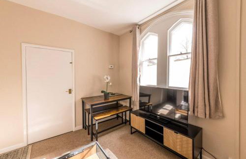 Newly Renovated Coach House by Prescott Apartments - Foto 4