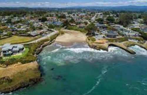 Santa Cruz Style Beach retreat, 5min walk to beach - Foto 21