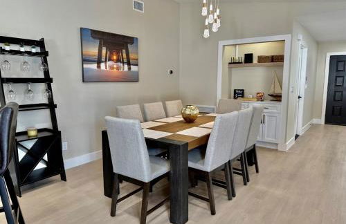 Luxe Getaway w Pool, Games & Fun Vibes - Foto 33