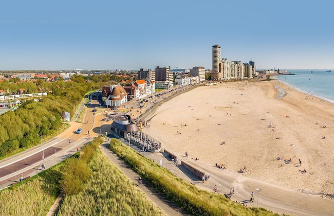 Lovely Holiday Home on Vlissingen's Beach - Photo 28