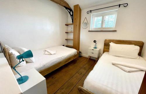 The Cart Lodge at Lee Wick Farm Cottages & Glamping - Foto 10