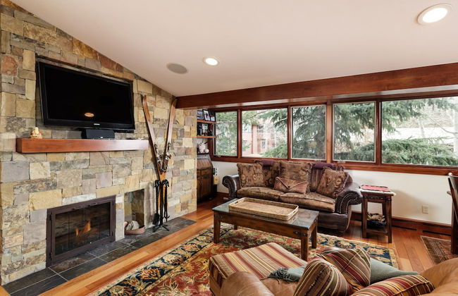 Fasching Haus Condominiums by Frias - Foto 61