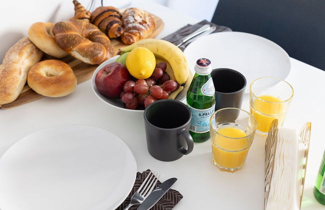 Artistic Downtown Vibe Apt in Florentin - Foto 29