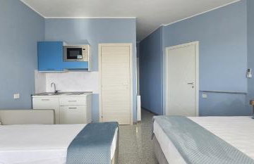 DANIEL SUPERIOR APARTMENTS - Tropea City Center - 250m from the Train Station - Foto 8