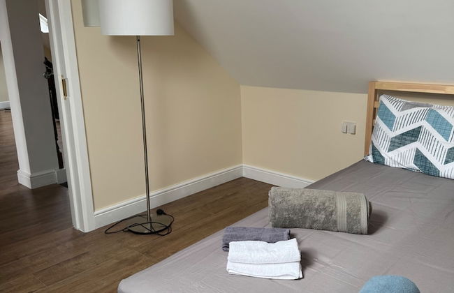 1 Bed Flat - Sleeps 3 - Parking - Wifi - Foto 2