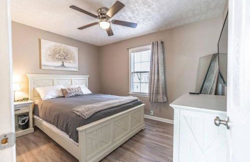 Fayetteville Home Away from Home, Pet Friendly - Foto 9