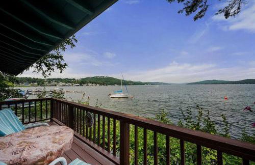 Winnipesaukee Lakefront w/ Dock - Foto 7