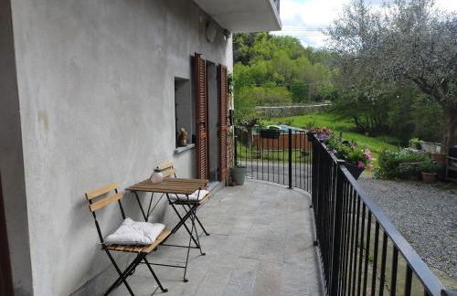 Dimora 5 laghi -A due passi dal Lago Sirio - Photo 11