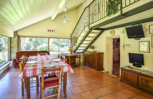 3 Bedroom Nice Home In Borgo Valbelluna - Foto 24