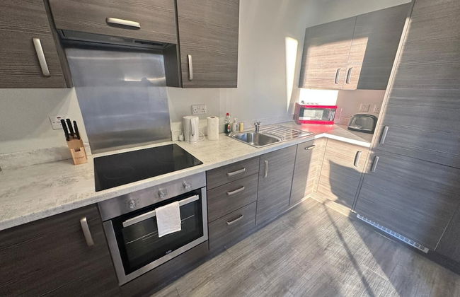 Adelphi Wharf Apartments by Beehosting - Photo 34