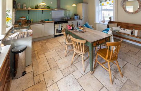 Church Cottage by Coast & Country Stays - Foto 35