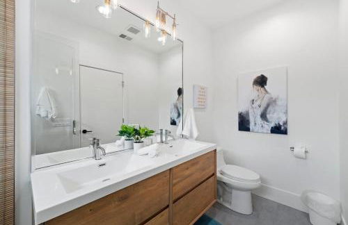 Comfy 3-BD Apt near United Center with Balcony - Foto 34