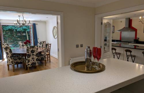 Spacious 7BR Home, Families & Contractors, Hot Tub - Foto 55